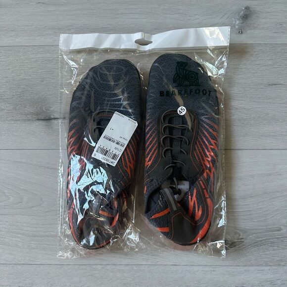 Hike Bearefoot Skin - Barefoot Shoes
Size 45 gray and orange NWT in‎ packaging - Picture 6 of 8